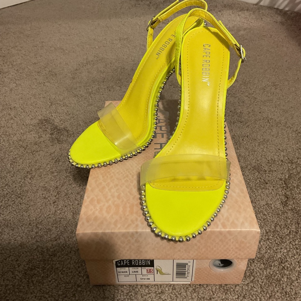 Cape Robbin Heels